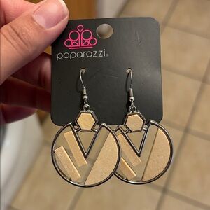 Paparazzi earrings